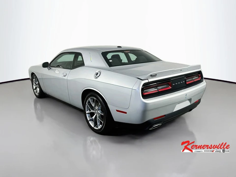 2022 Dodge Challenger 3rd Gen - Image 5 of 24