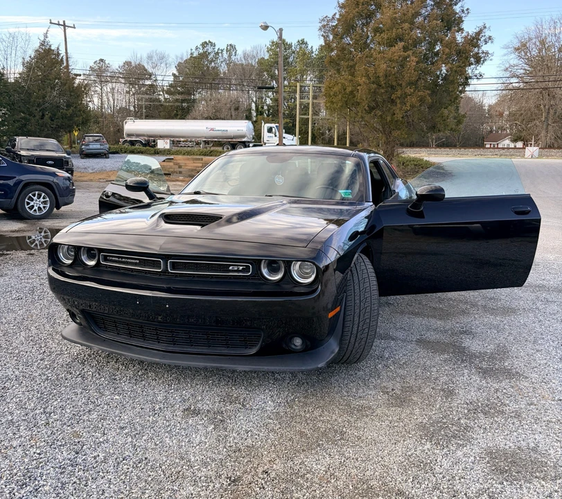 2022 Dodge Challenger 3rd Gen - Image 2 of 19