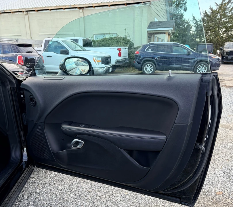2022 Dodge Challenger 3rd Gen - Image 12 of 19