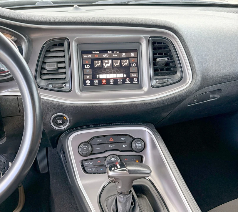 2022 Dodge Challenger 3rd Gen - Image 13 of 19