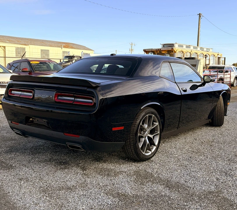 2022 Dodge Challenger 3rd Gen - Image 4 of 19