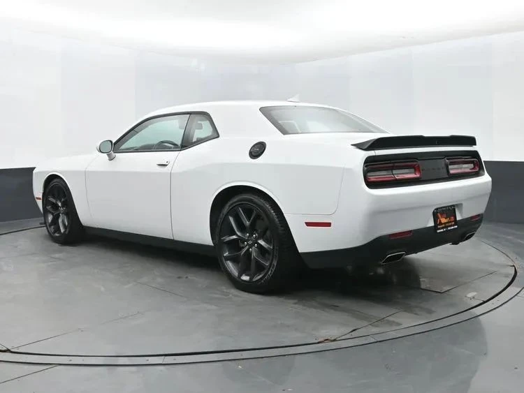 2022 Dodge Challenger 3rd Gen - Image 9 of 12