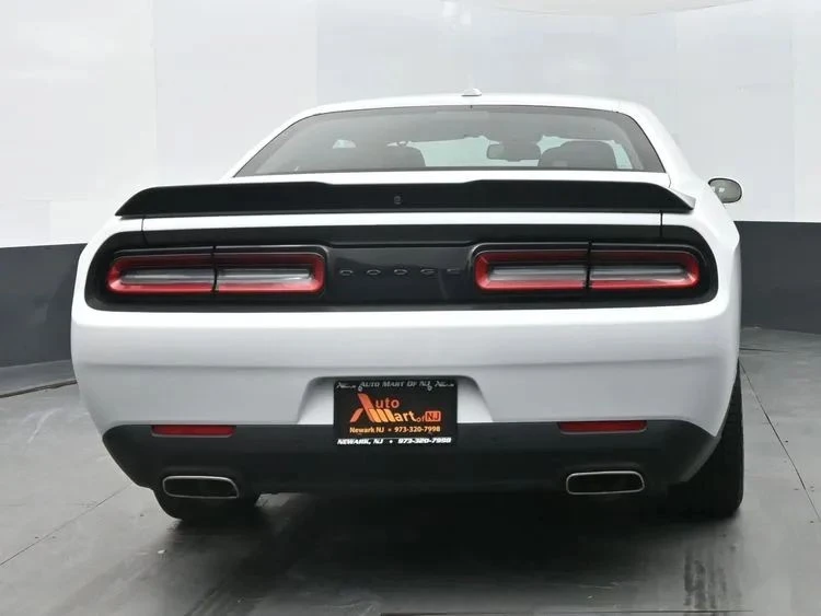 2022 Dodge Challenger 3rd Gen - Image 8 of 12