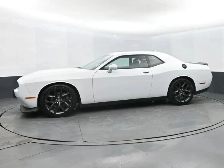 2022 Dodge Challenger 3rd Gen - Image 5 of 12