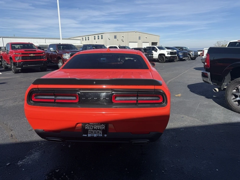 2022 Dodge Challenger 3rd Gen - Image 4 of 12