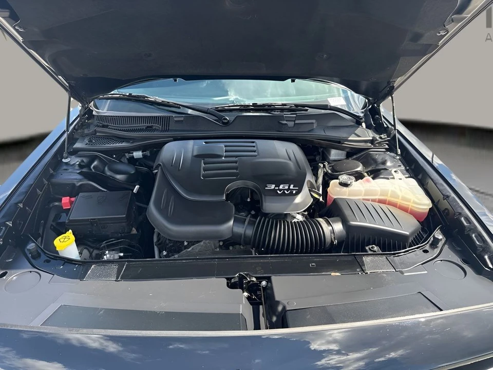 2022 Dodge Challenger 3rd Gen - Image 19 of 22