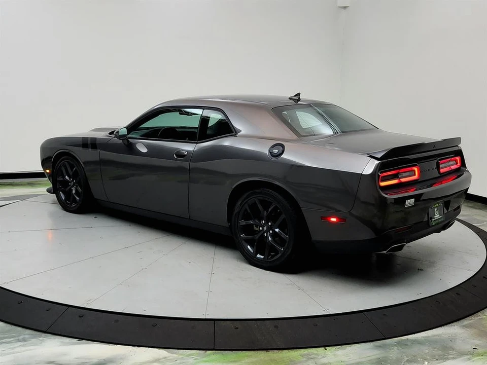 2022 Dodge Challenger 3rd Gen - Image 7 of 12