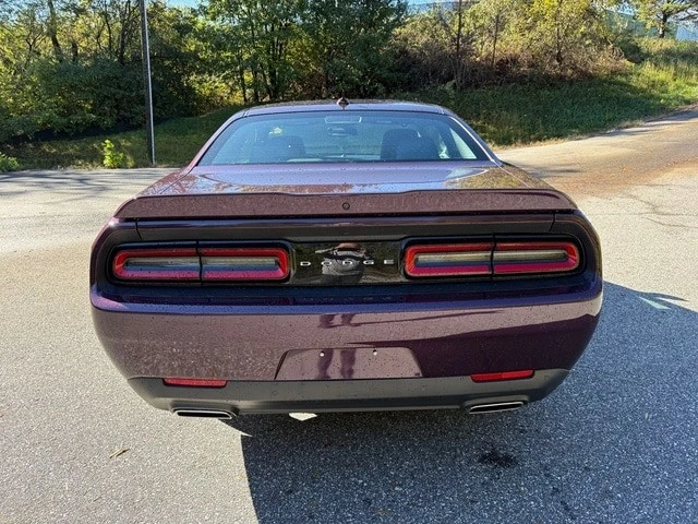 2022 Dodge Challenger 3rd Gen - Image 7 of 12