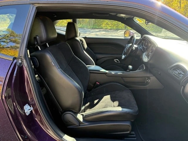 2022 Dodge Challenger 3rd Gen - Image 17 of 21