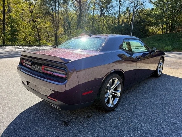 2022 Dodge Challenger 3rd Gen - Image 6 of 12