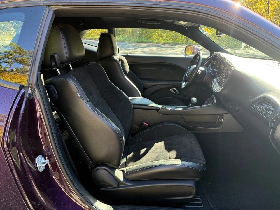 2022 Dodge Challenger 3rd Gen - Image 17 of 21
