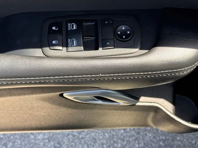 2022 Dodge Challenger 3rd Gen - Image 16 of 30