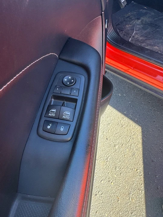 2022 Dodge Challenger 3rd Gen - Image 15 of 20