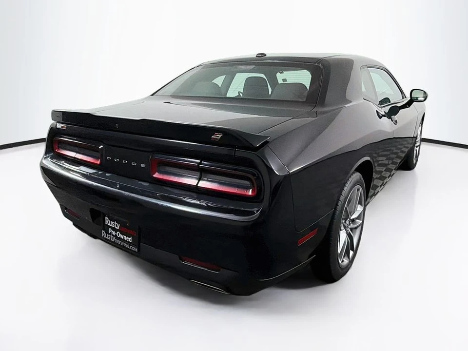 2022 Dodge Challenger 3rd Gen - Image 7 of 31