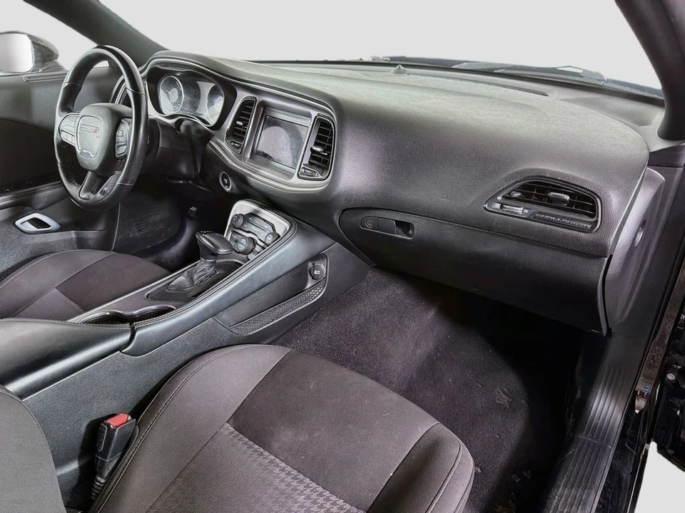 2022 Dodge Challenger 3rd Gen - Image 30 of 31