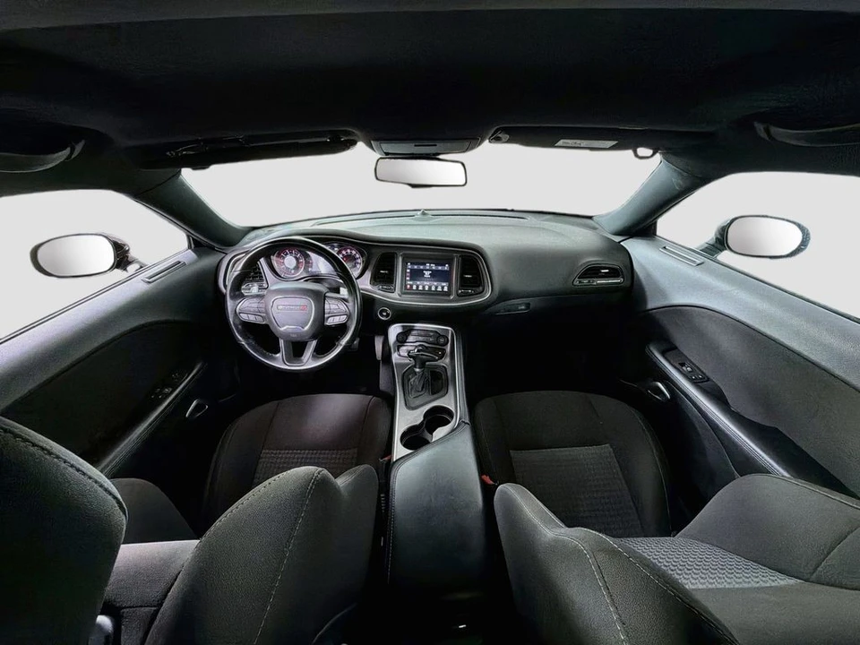 2022 Dodge Challenger 3rd Gen - Image 9 of 31