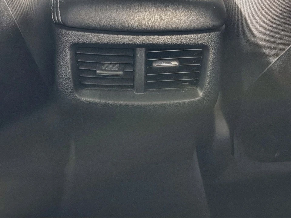 2022 Dodge Challenger 3rd Gen - Image 26 of 31