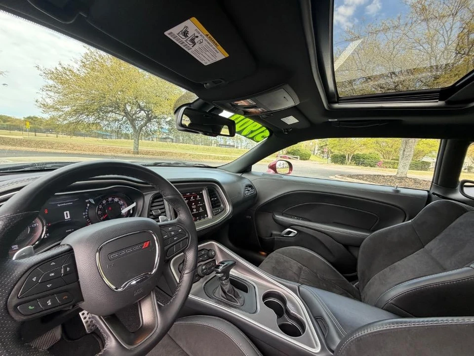 2022 Dodge Challenger 3rd Gen - Image 11 of 31