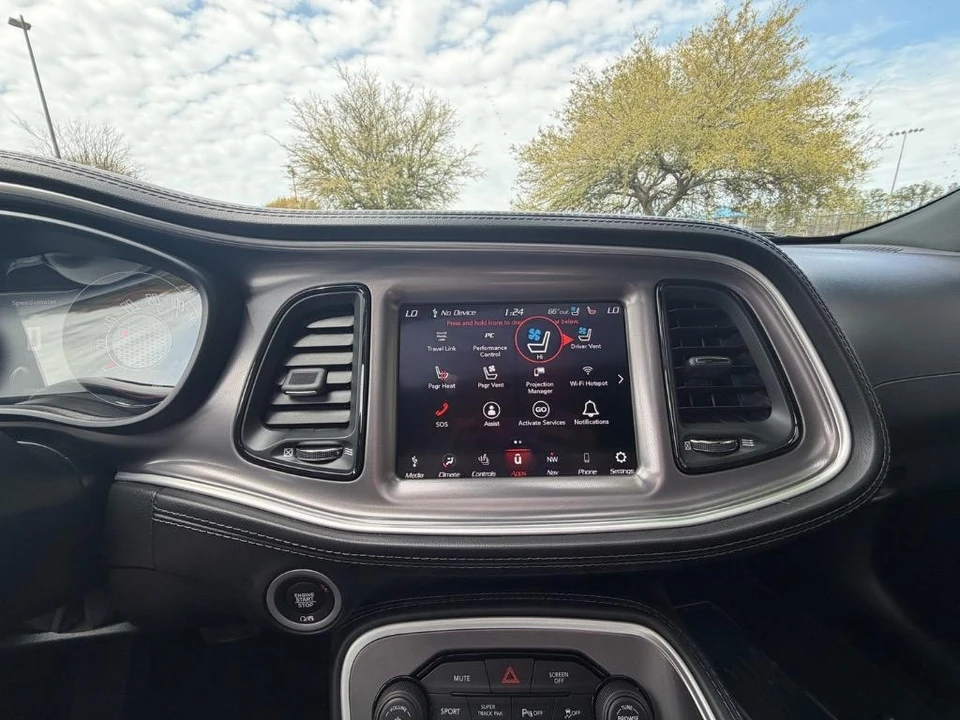 2022 Dodge Challenger 3rd Gen - Image 15 of 31