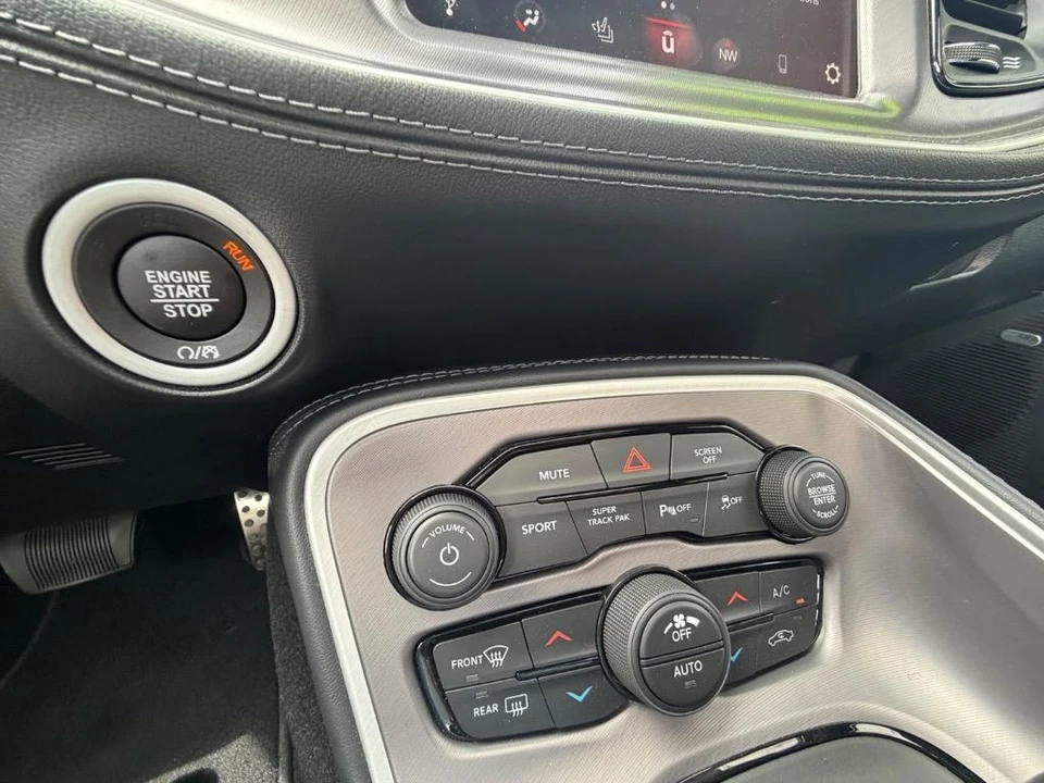 2022 Dodge Challenger 3rd Gen - Image 18 of 31