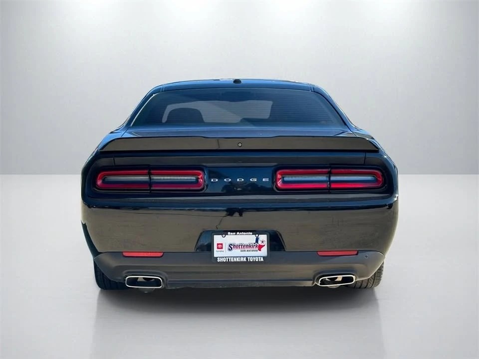 2022 Dodge Challenger 3rd Gen - Image 5 of 19