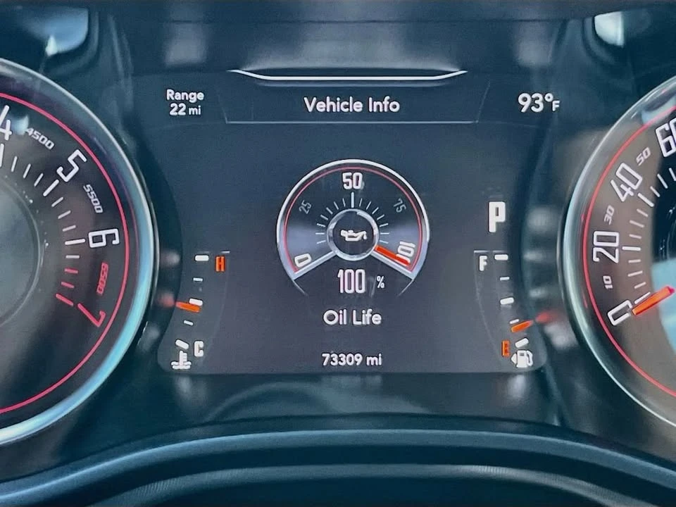 2022 Dodge Challenger 3rd Gen - Image 12 of 20