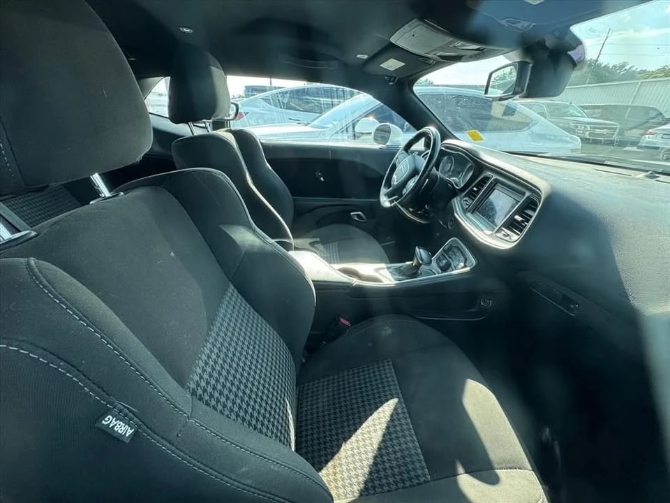 2022 Dodge Challenger 3rd Gen - Image 3 of 10
