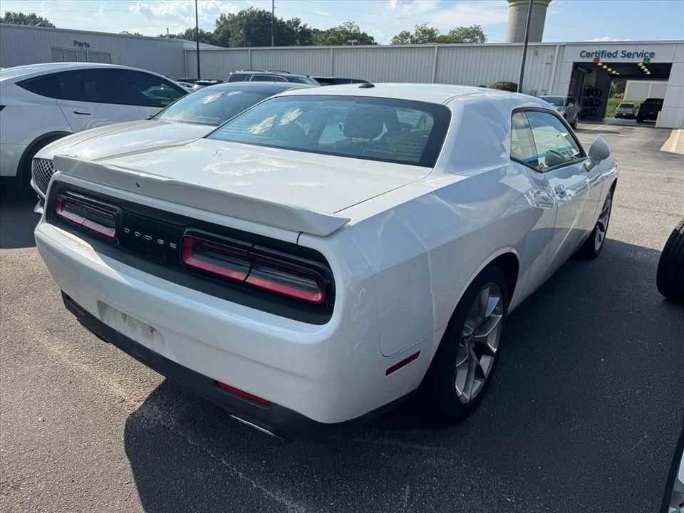 2022 Dodge Challenger 3rd Gen - Image 4 of 10