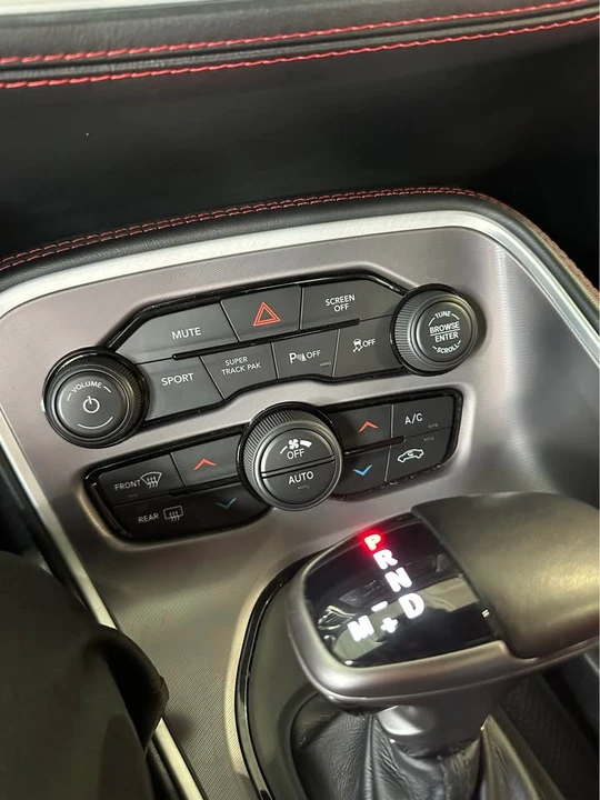2022 Dodge Challenger 3rd Gen - Image 13 of 16