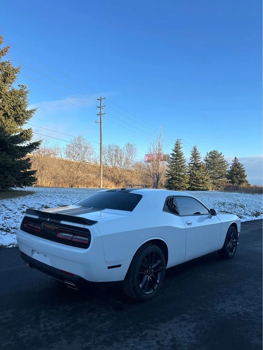 2022 Dodge Challenger 3rd Gen - Image 5 of 18