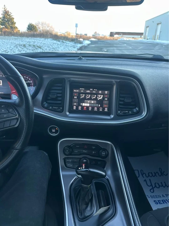2022 Dodge Challenger 3rd Gen - Image 16 of 18