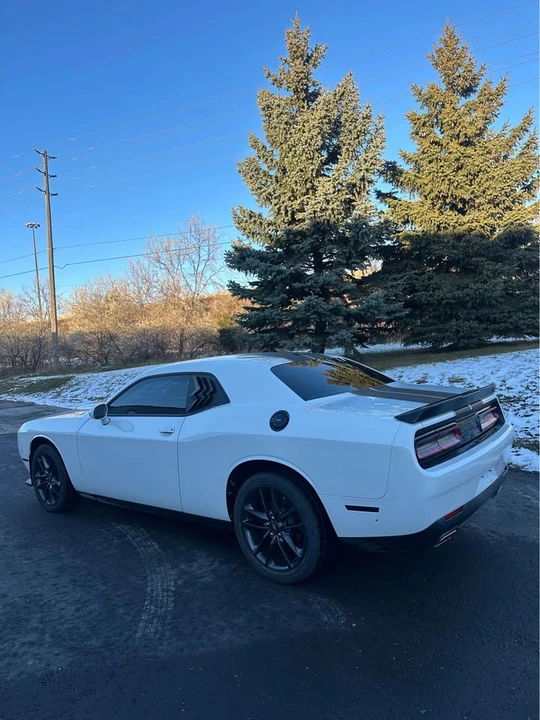2022 Dodge Challenger 3rd Gen - Image 6 of 18