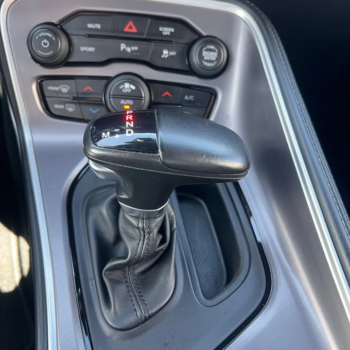 2022 Dodge Challenger 3rd Gen - Image 7 of 8