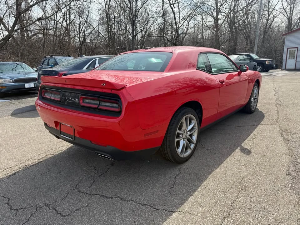 2022 Dodge Challenger 3rd Gen - Image 5 of 8
