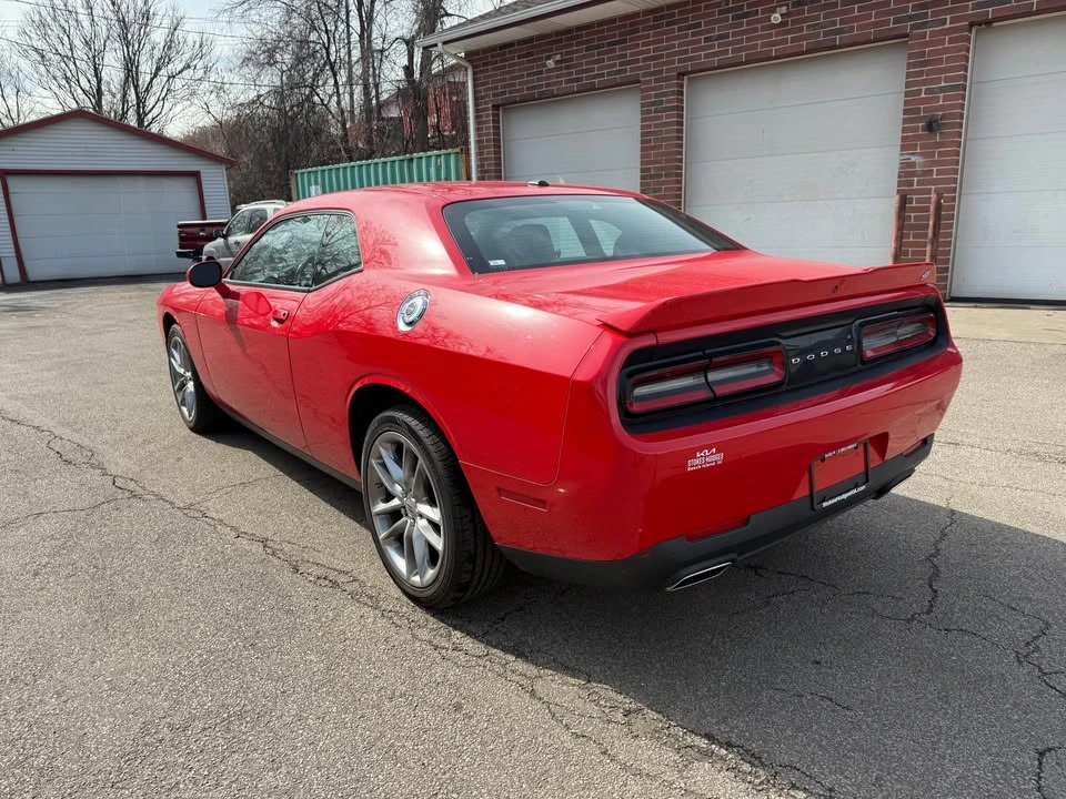 2022 Dodge Challenger 3rd Gen - Image 6 of 8