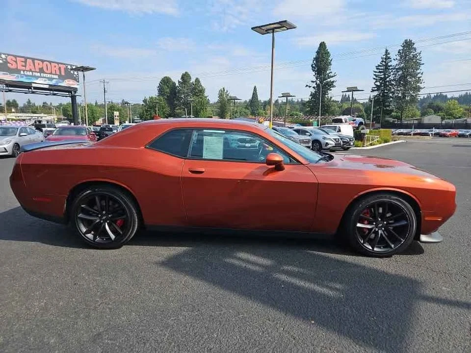 2022 Dodge Challenger 3rd Gen - Image 4 of 12