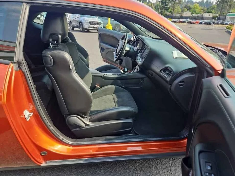 2022 Dodge Challenger 3rd Gen - Image 10 of 12