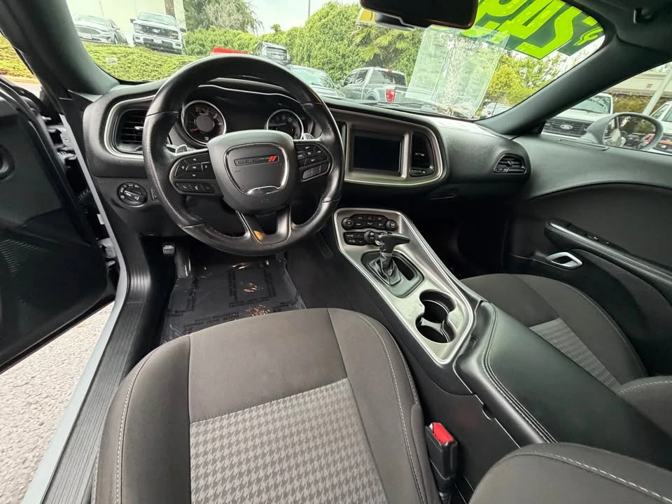 2022 Dodge Challenger 3rd Gen - Image 7 of 8