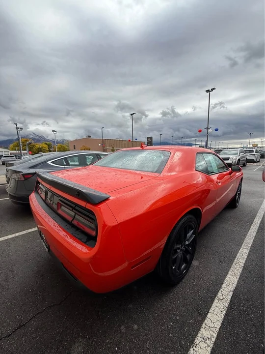 2022 Dodge Challenger 3rd Gen - Image 4 of 13