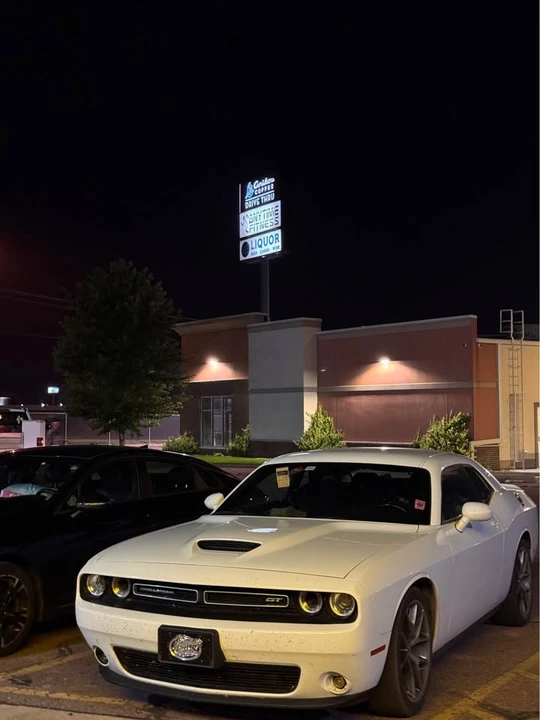 2022 Dodge Challenger 3rd Gen - Image 13 of 14