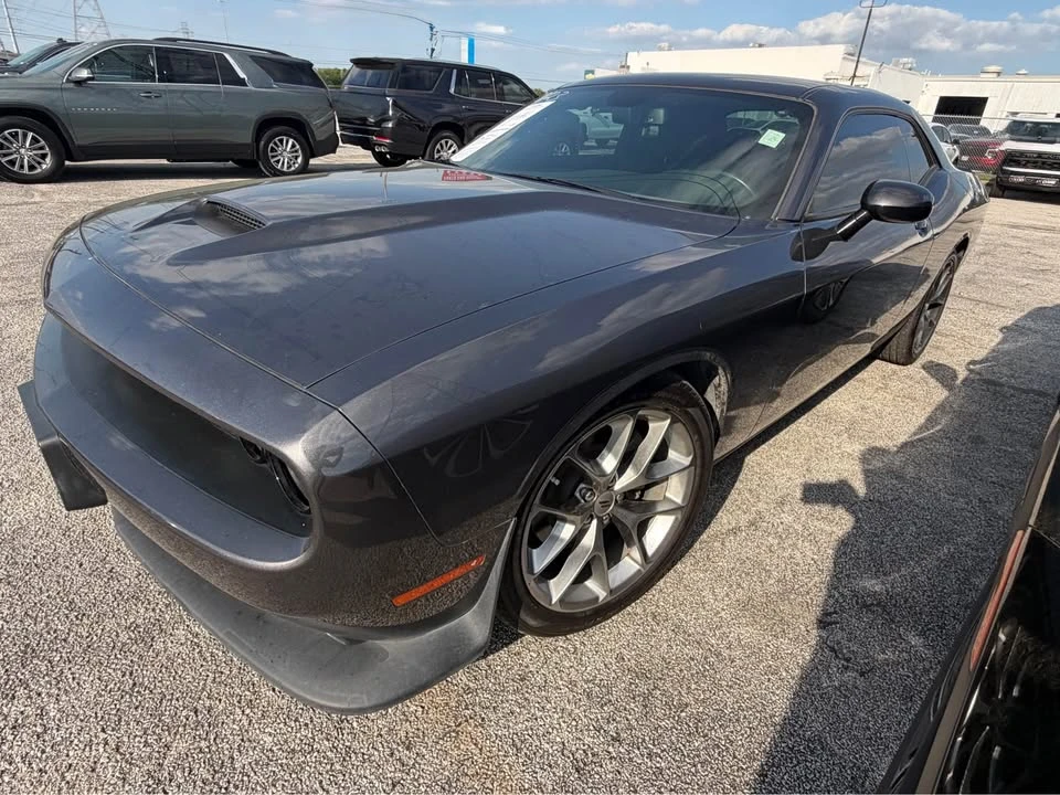 2022 Dodge Challenger - Image 2 of 5