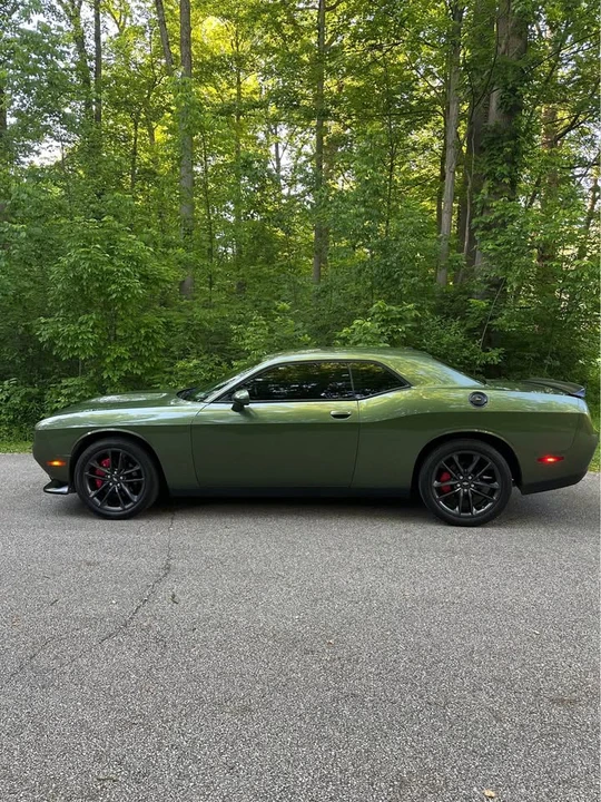 2022 Dodge Challenger 3rd Gen - Image 4 of 15