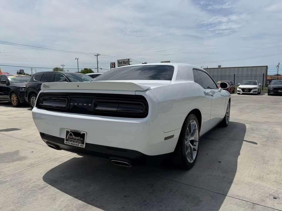 2022 Dodge Challenger 3rd Gen - Image 6 of 8