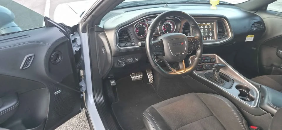 2022 Dodge Challenger 3rd Gen - Image 17 of 19