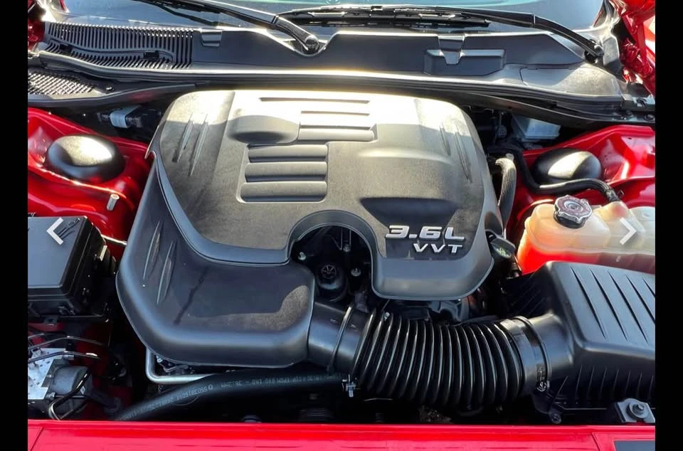2022 Dodge Challenger 3rd Gen - Image 10 of 11