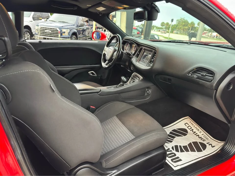 2022 Dodge Challenger 3rd Gen - Image 10 of 20