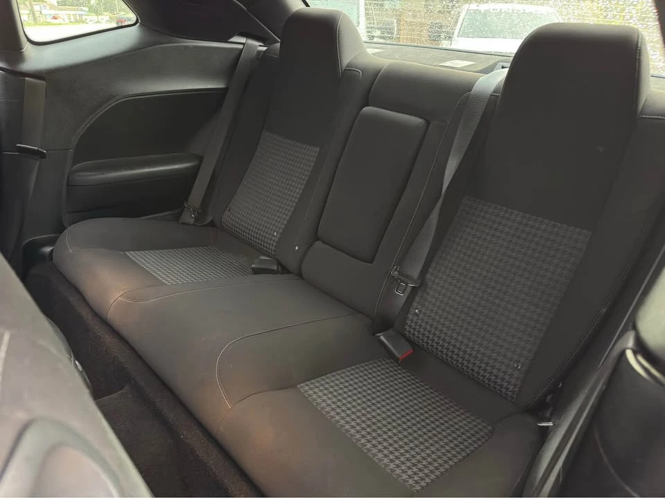 2022 Dodge Challenger 3rd Gen - Image 16 of 20