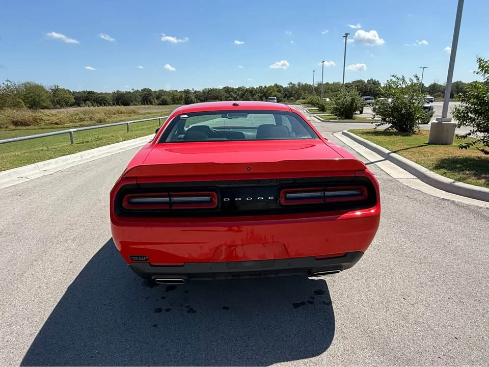 2022 Dodge Challenger 3rd Gen - Image 6 of 14