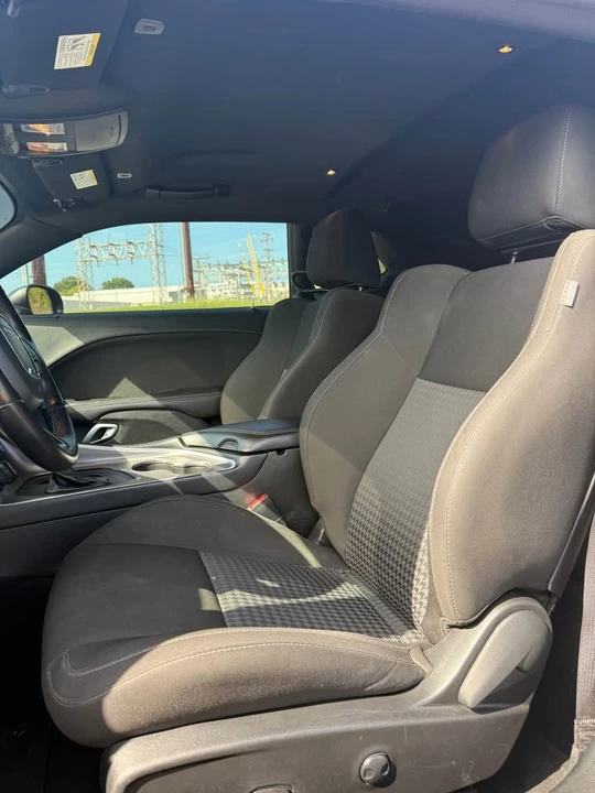 2022 Dodge Challenger 3rd Gen - Image 6 of 9