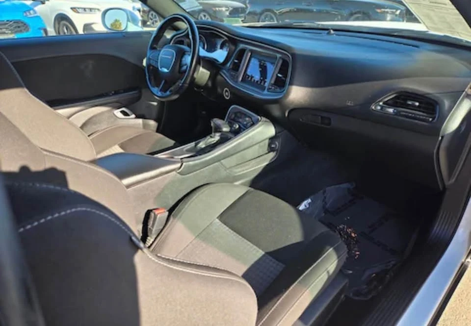 2022 Dodge Challenger 3rd Gen - Image 6 of 7